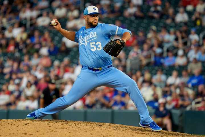 Royals pitching dominates Twins for shutout win
