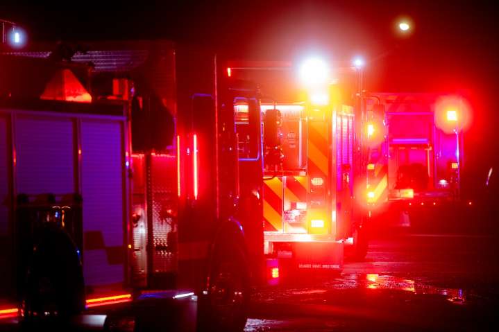 Firefighters on training exercise help knock down blaze in Grand Blanc Township