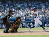 Alexander: Mookie Betts’ fresh start helps Dodgers sweep Padres