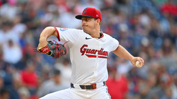 Guardians vs Marlins series, Aug. 12