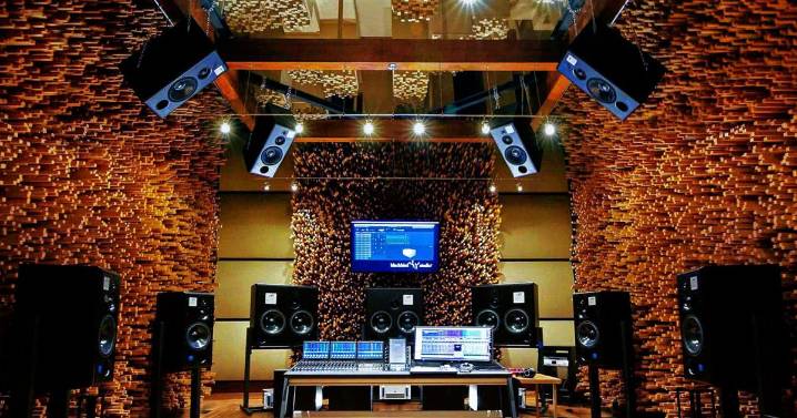 VINTAGE KING INTEGRATION HAS LAUNCHED, SETTING NEW STANDARD FOR RECORDING STUDIO AND LIVE SOUND EXPERTISE