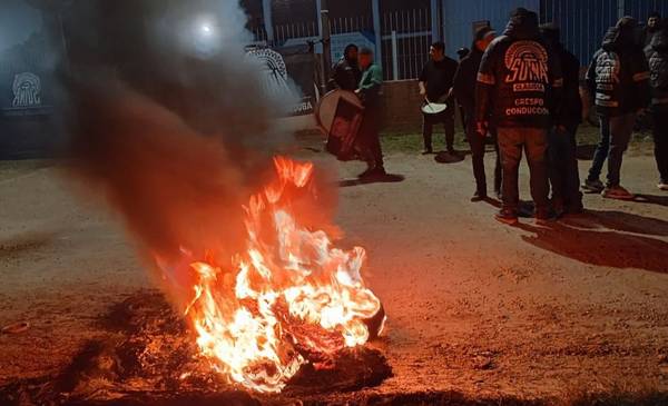 Despidieron a 21 trabajadores de una reconocida fábrica de reconstrucción de neumáticos