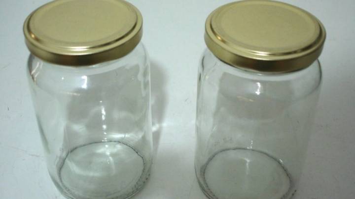 Farolitos exprés con frascos de vidrio y papel manteca: la idea de decoración rápida que vas a amar