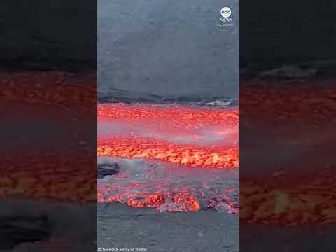 Hawaii volcano spews lava 1,000 feet into the air