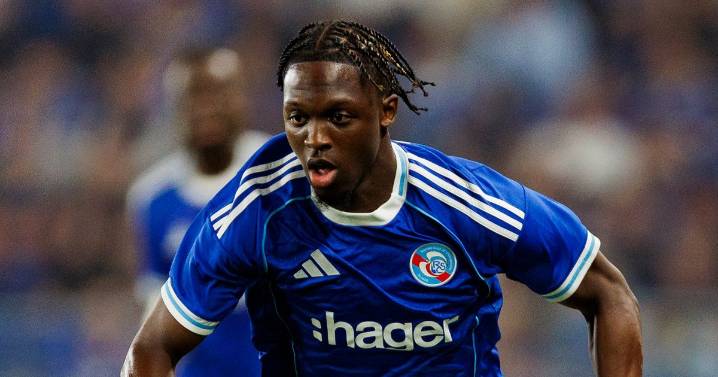 Leeds United 'lead' Nottingham Forest in the transfer race to sign £30m
