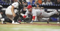 Cardinals snap 5-game losing streak with 8