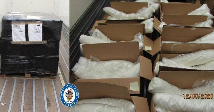 Drug smuggling gang caught transporting cocaine in raw chicken