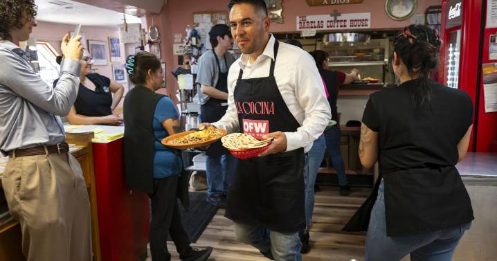 Democrats push their own version of no tax on tips