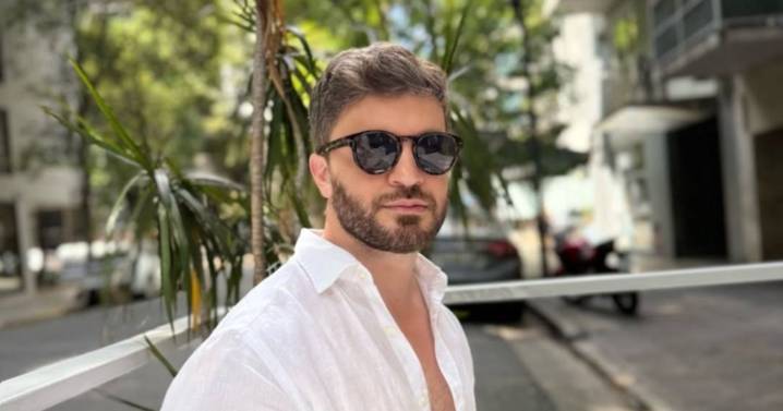 Entre internas políticas y fracasos, se va del ministerio de Turismo "Nachito" Morris