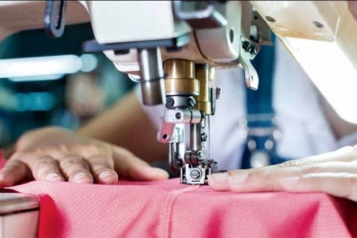 La industria acumula cuatro meses de retroceso: está a niveles de 2007