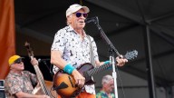 DeSantis awards posthumous medals to Jimmy Buffett, 4 other Floridians