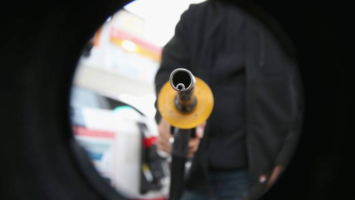Michigan gas prices fall 11 cents from a week ago, may go lower