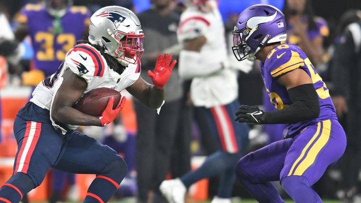 Live updates: Patriots, Vikings square off in preseason game No. 2
