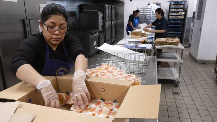 Schools brace for MAHA changes to lunches