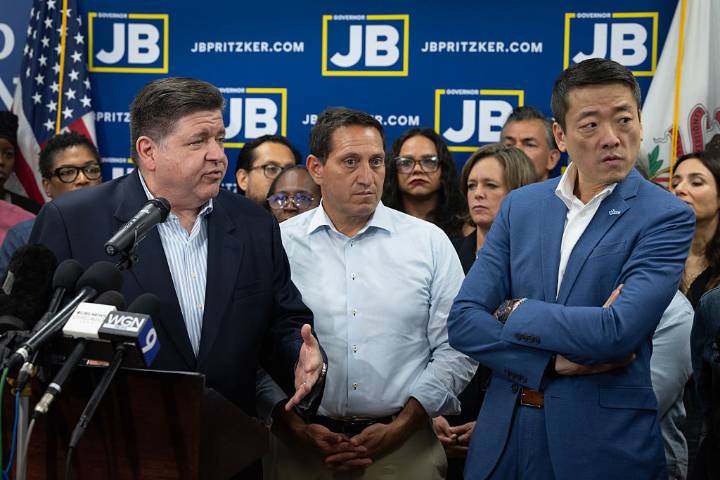 Texas Democrats leave state in bid to stop new congressional map