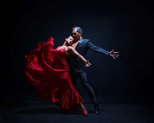 Best Bets: Flamenco at Steppenwolf, a cappella in Naperville, Uncorked at Brookfield Zoo Chicago