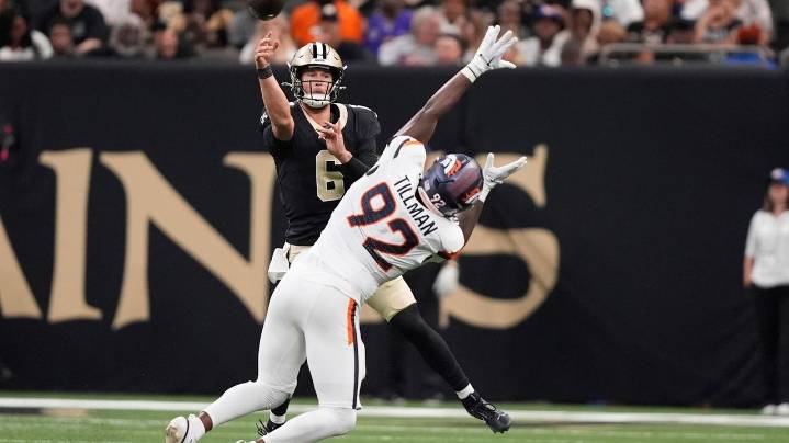 Saints coach Kellen Moore says his QB decision will be 'challenging' after 28