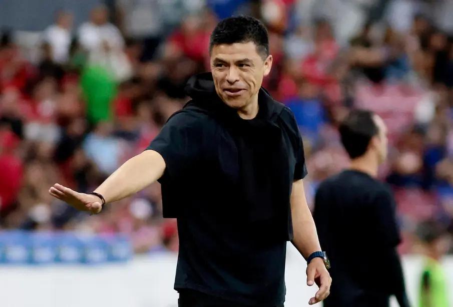 Mexicano Gonzalo Pineda renuncia a la dirección técnica del Atlas