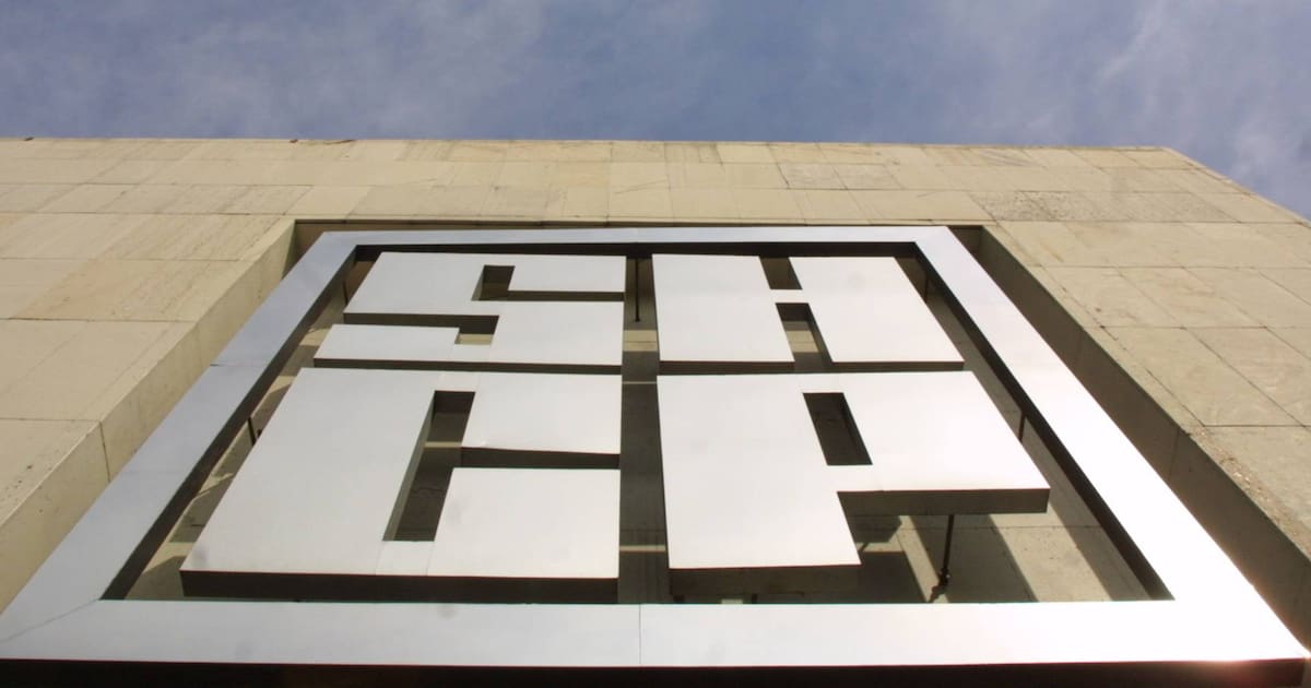 Ingresos públicos crecen 3.3% real en enero-julio y deuda se mantiene controlada, según Secretaría de Hacienda y Crédito Público