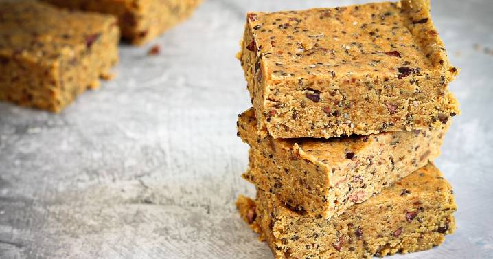 Healthy Recipe: Plant-based peanut butter chocolate protein cars