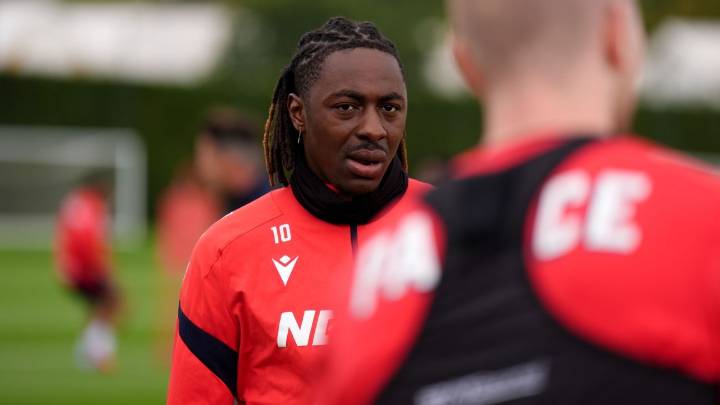 Arsenal look to hijack Tottenham's pursuit of Eberechi Eze