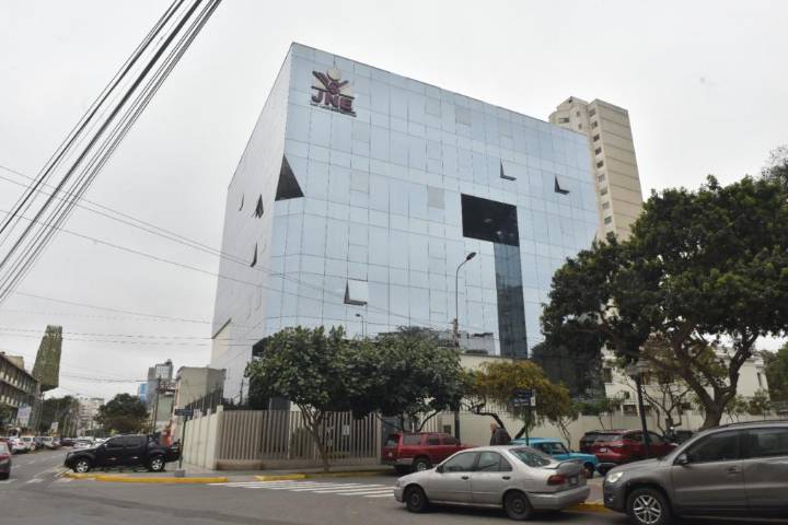 Elecciones 2026: Alianzas políticas también se mueven en el terreno informal