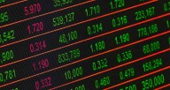 Índices bursátiles cierran con fuerza y dan señales mixtas en EEUU