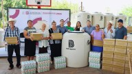Alcalde de Badiraguato entrega 390 tinacos para mitigar efectos de la sequía