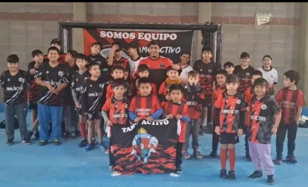 Los chicos de Las Plumas viajan a Camarones