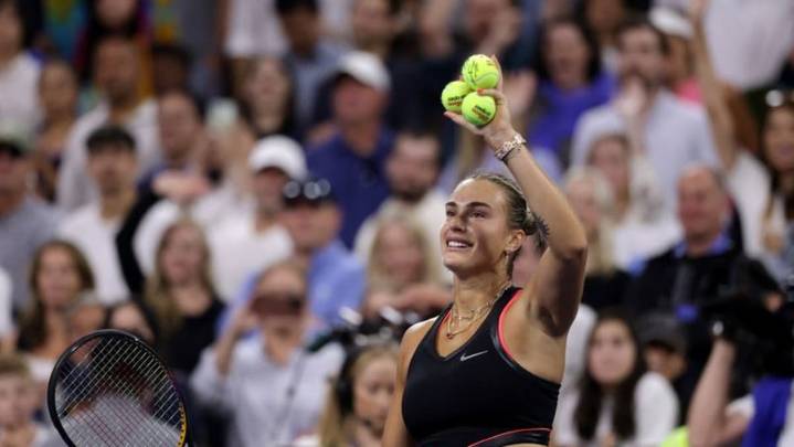 Sabalenka gets revenge on Fernandez to reach fourth round at US Open