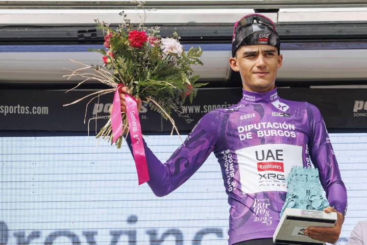 Isaac del Toro hace historia al ganar la Vuelta a Burgos, primer mexicano en lograrlo