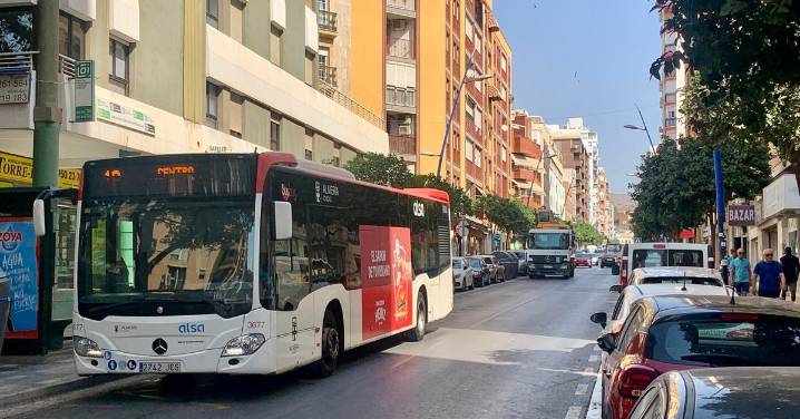 Autobuses 24 horas para la Feria de Almería 2025: así funcionará el refuerzo especial