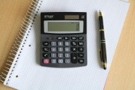 Vuelta al cole 2025: 5 trucos para ahorrar en la compra de material escolar y no gastar de más en el regreso a clases