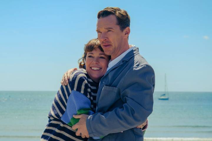 Benedict Cumberbatch and Olivia Colman talk 'The Roses', spoilers and RDJ's Avengers return