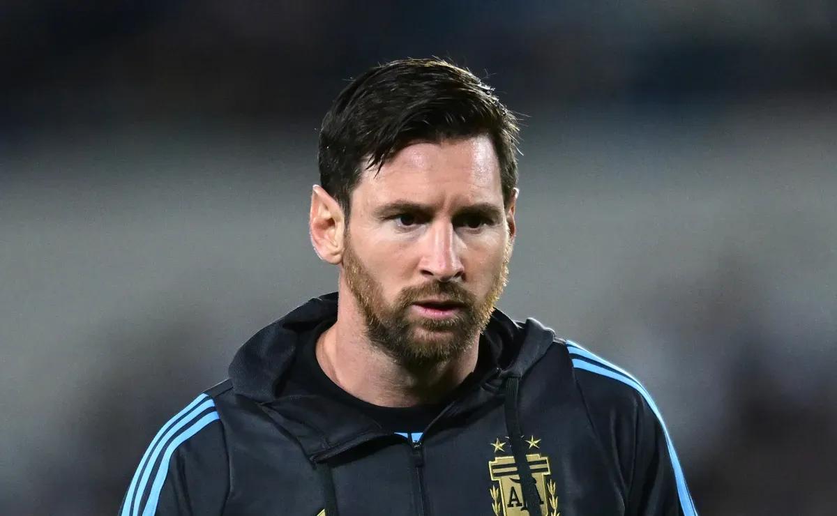 Lionel Messi headlines Argentina’s definitive roster for the final World Cup Qualifiers in his career