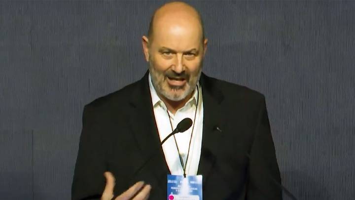 En el Council of the Americas, Sturzenegger llamó "casta" al presidente de la institución anfitriona