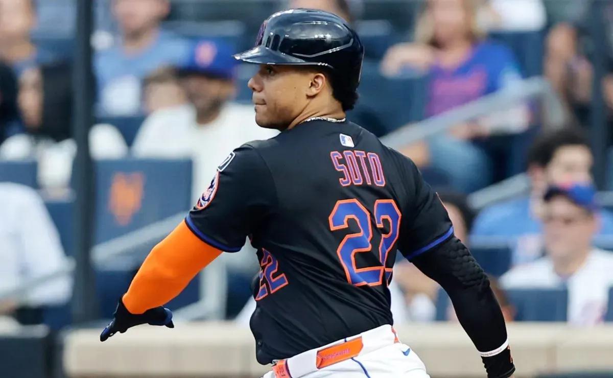 NY Yankees official reportedly delivers bold one-word message on future Juan Soto re