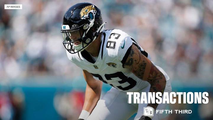 Banged-Up Bucs add Jacob Harris to Receiving Corps