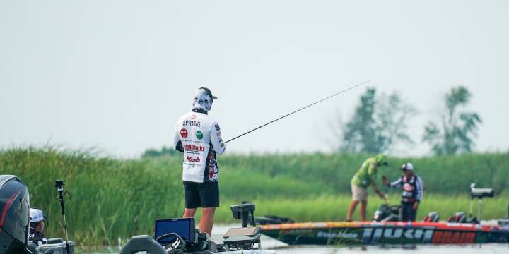 Jasper’s Faircloth claims 5th in knockout round of Major League Fishing tournament