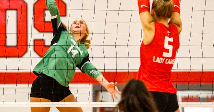 Brenham falls to Columbus in five sets
