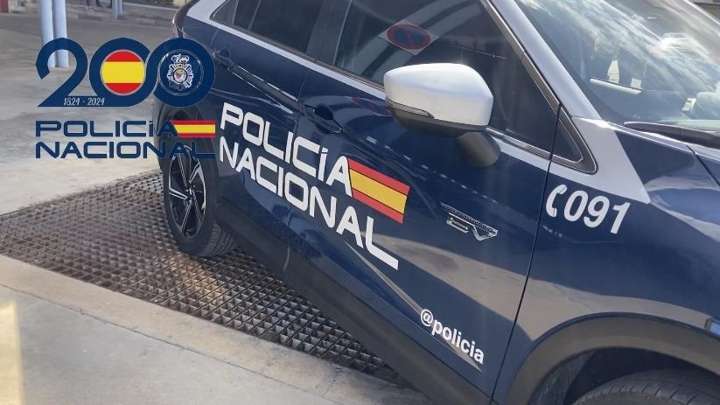 Detenida una pareja en Málaga: él le rompió una botella en la cara y ella le apuñaló