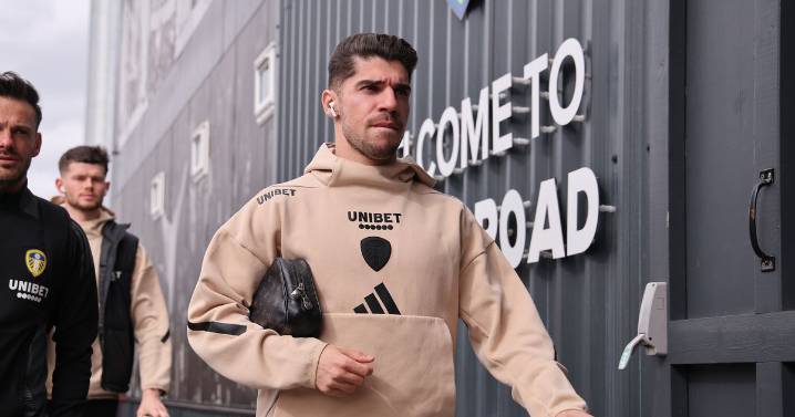 Manor Solomon sends four-word message to Patrick Bamford as Leeds United tributes continue