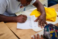Artistas cartageneros crearán los diseños de las carrozas que desfilarán en el “Bando” 2025
