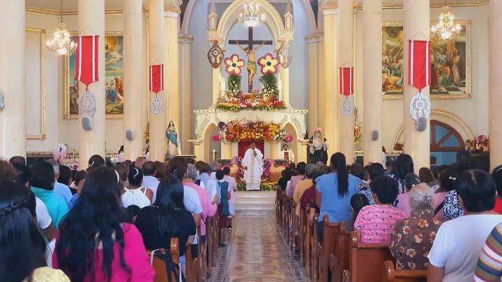 Mendocinos celebran con júbilo fiesta patronal a santa Rosa de Lima