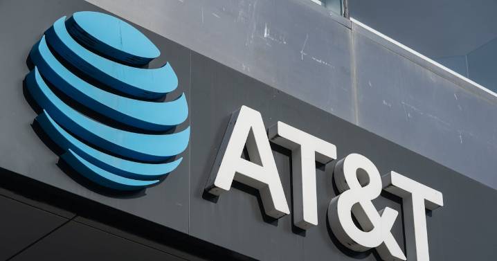 ¿AT&T saldrá de México? Estas son las 3 razones por las que la empresa analiza vender su negocio