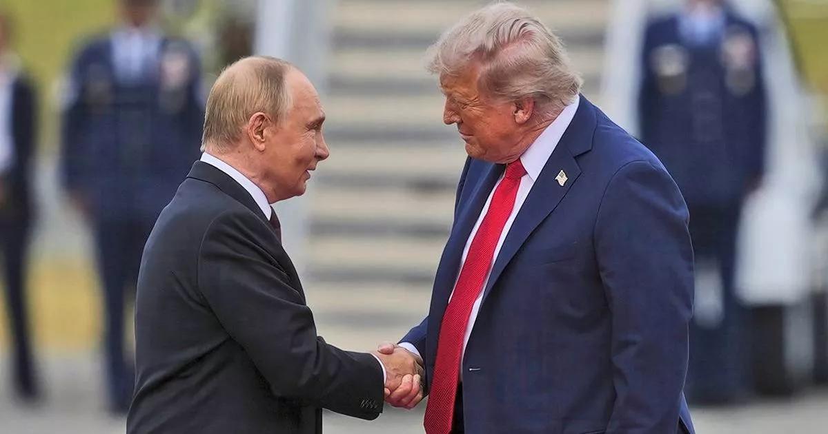 Donald Trump's secret message to Putin during Alaska talks hints at major WW3 development