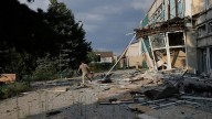 Russian forces advance into another region of Ukraine as peace efforts flounder