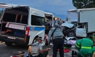 Aumentan a 5 los muertos en choque frontal en la Siglo 21