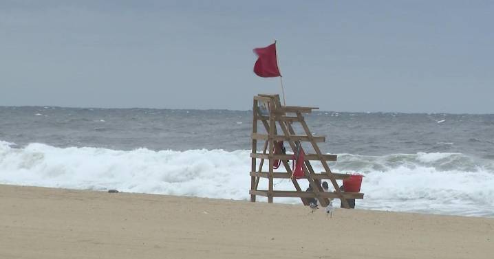 NYC closes beaches, N.J. Gov. Murphy tells beachgoers "don't go in the water" as Hurricane Erin brings rip currents, high surf