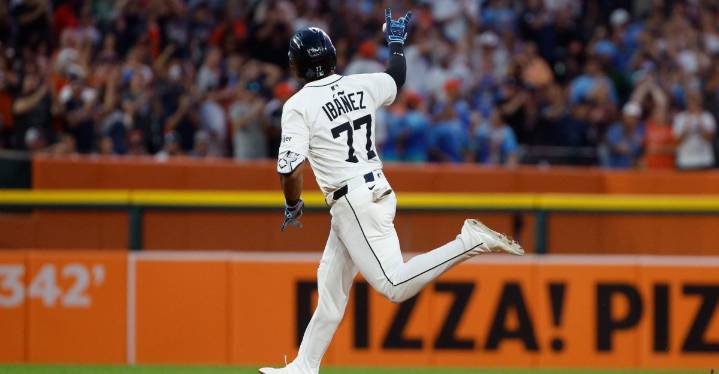 Game 132: Detroit Tigers vs. Kansas City Royals, 1:40 p.m.